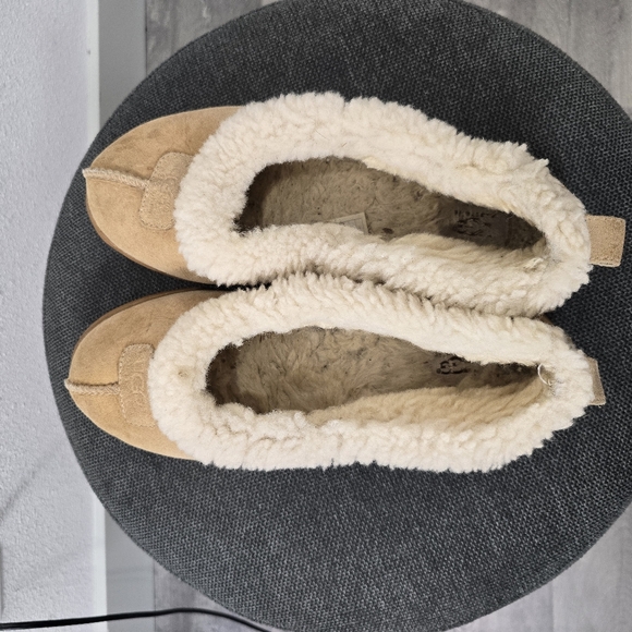 UGG Slippers Rylan Womens 12 Slip On Flats 1871 Brown Sherpa Slippers Comfort - Picture 9 of 10